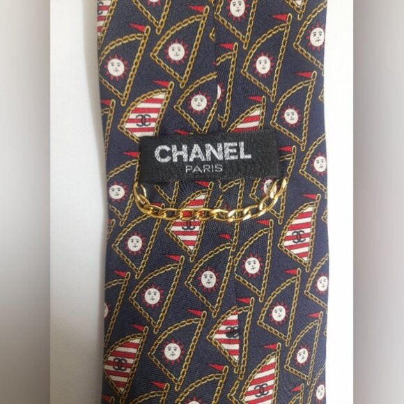 CHANEL Elegant Silk Sail & Sun Tie Twilly - Picture 9 of 10